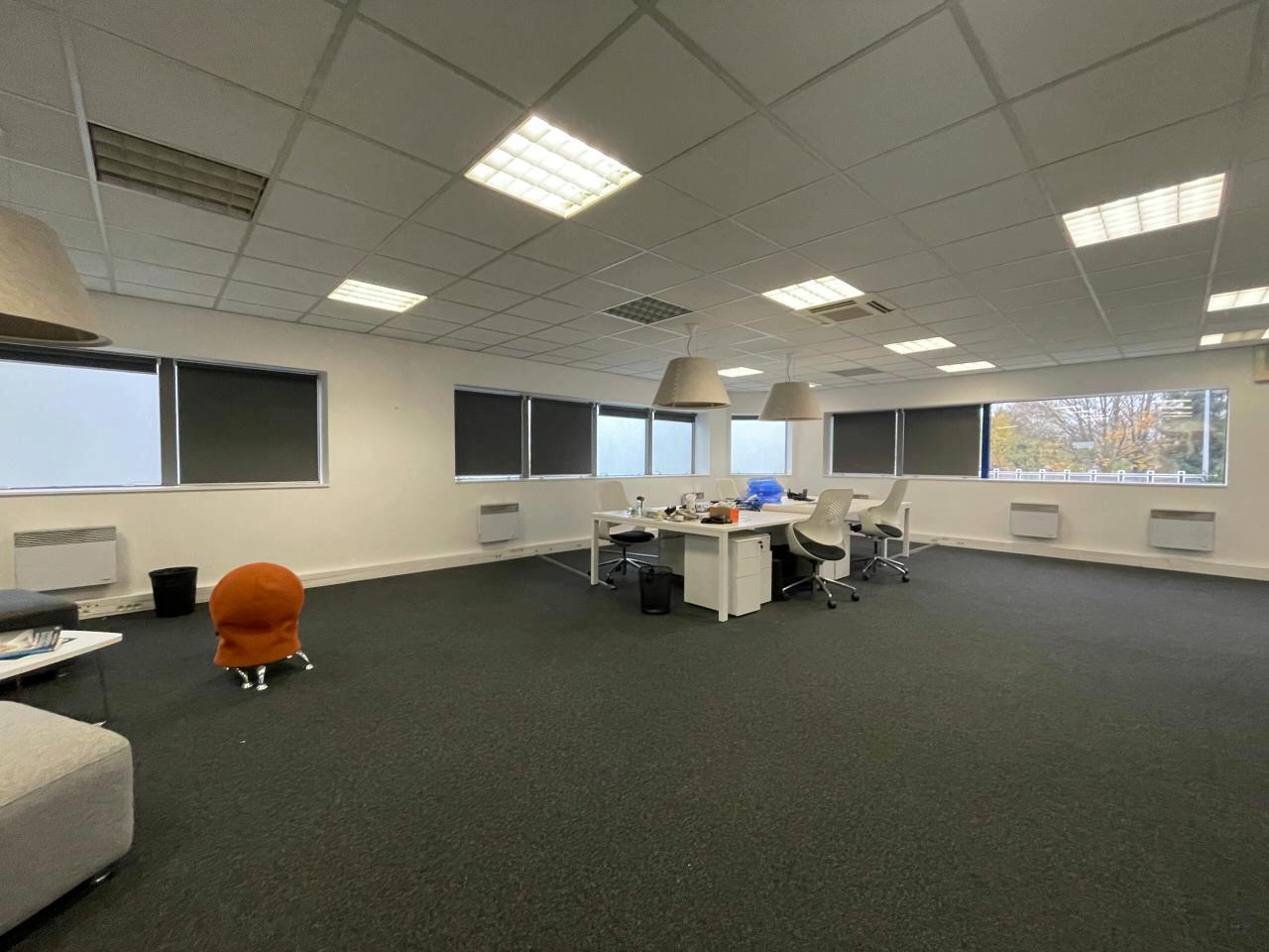 Bureau Villeneuve-d'Ascq 776m² Location bureau Villeneuve-d'Ascq Nord OLBUR2530557 3